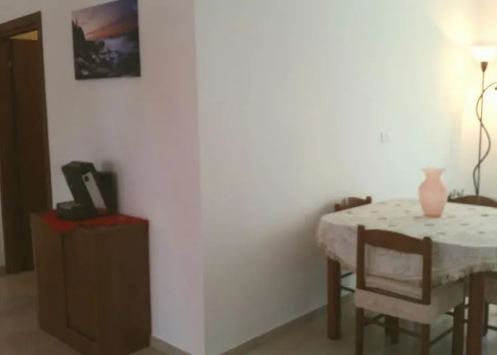 Valle Chiara Pensjonat Ostellato