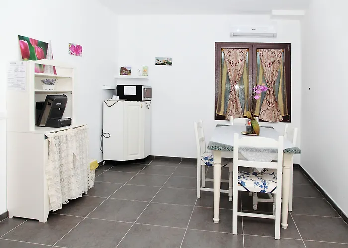 Valle Chiara Affittacamere Ostellato