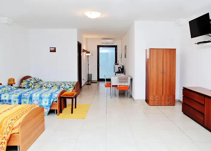 Affittacamere Valle Chiara 4*